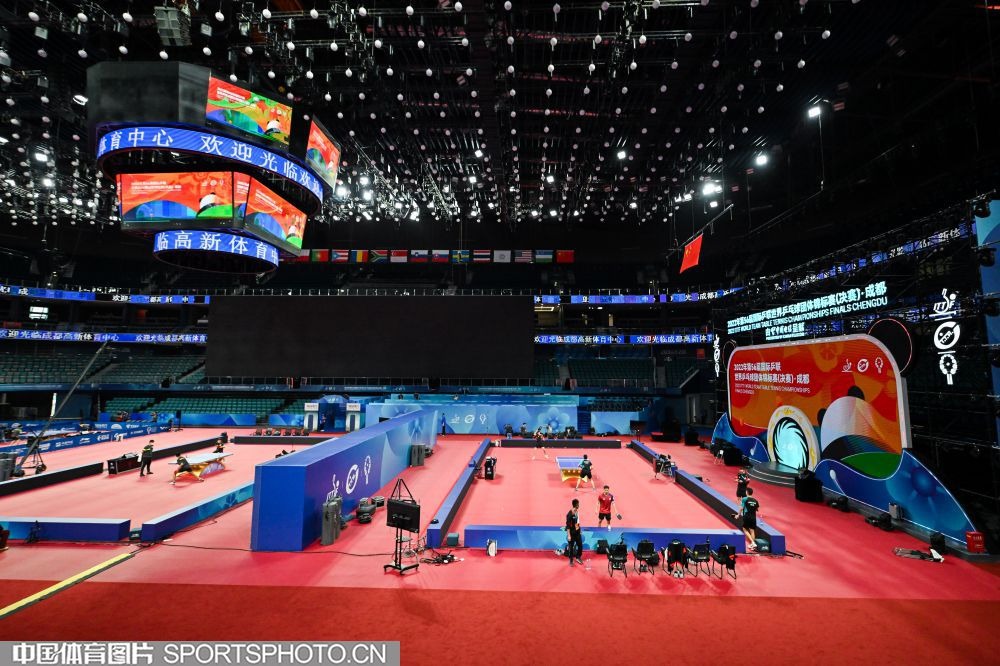 00：30当来到北京国安的塞鸟回忆起那场8比1......当来到北京国安的塞鸟回忆起那场8比1......#北京国安8比1长春亚泰 #塞尔吉尼奥 #北京国安 #dou来足球季